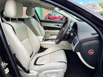Used Jaguar XF 2012 for sale - 75881950: Photo