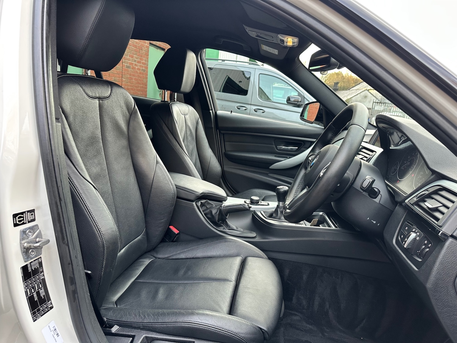 Used BMW 3 Series 2013 for sale - 76901778: Photo 3