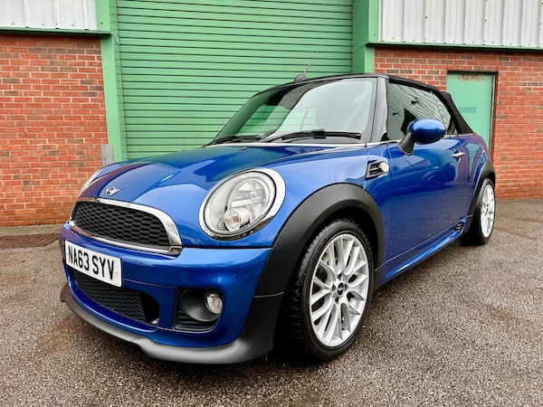 Used MINI Convertible 2013 for sale - 73657584: Photo 6