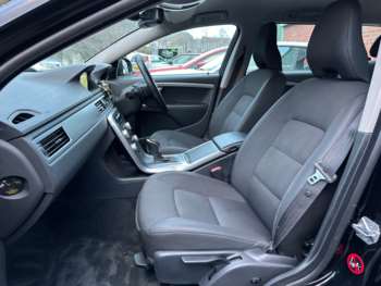 Used Volvo V70 2014 for sale - 69681459: Photo