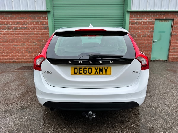 Used Volvo V60 2011 for sale - 75022330: Photo 15