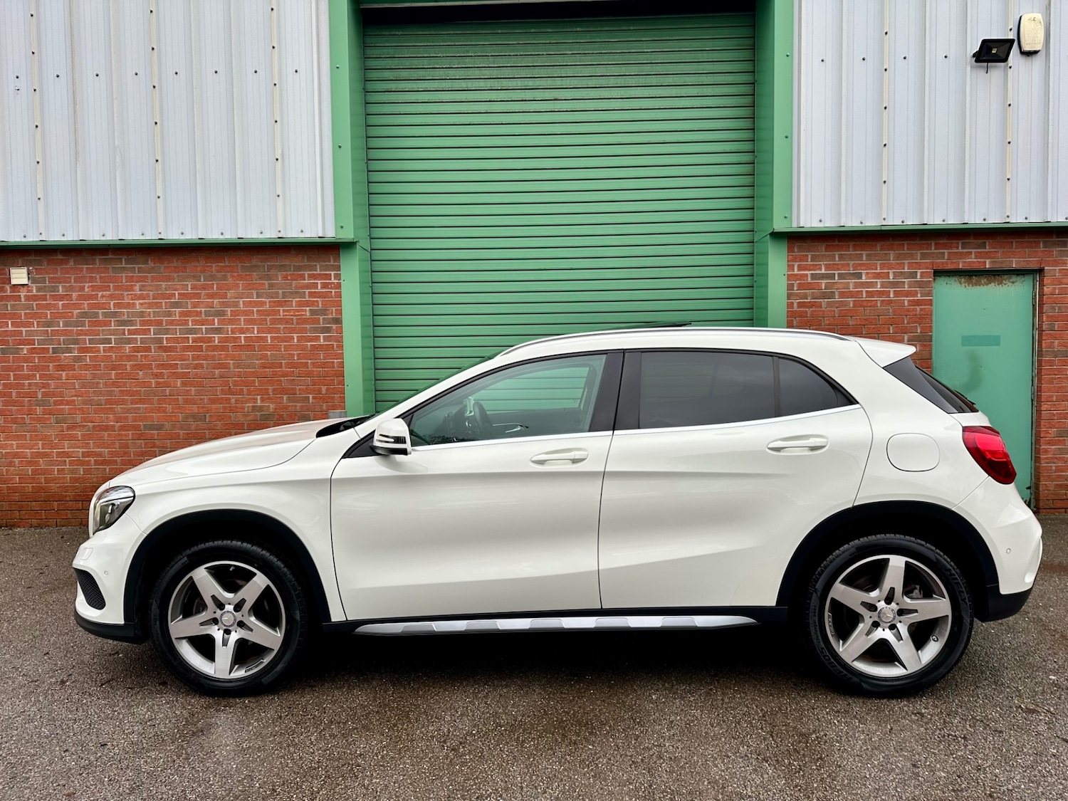 Used Mercedes-Benz GLA 2015 for sale - 77239941: Photo 9
