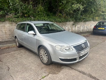 Volkswagen - Passat