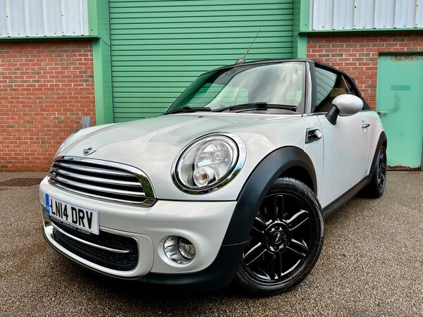 Used MINI Convertible 2014 for sale - 74240176: Photo 5