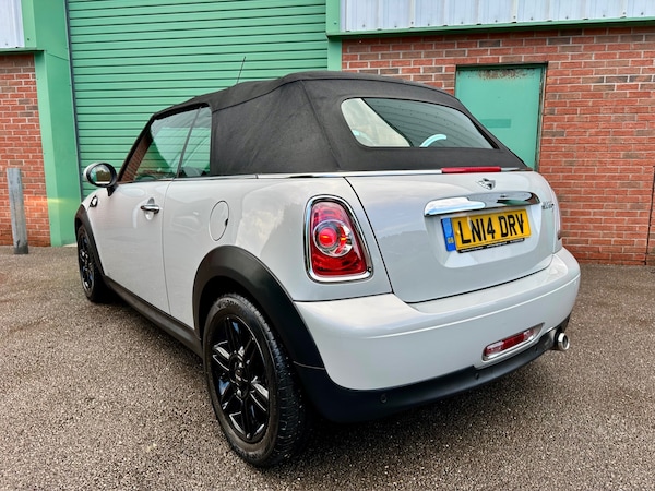 Used MINI Convertible 2014 for sale - 74240176: Photo 7