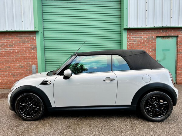 Used MINI Convertible 2014 for sale - 74240176: Photo 8
