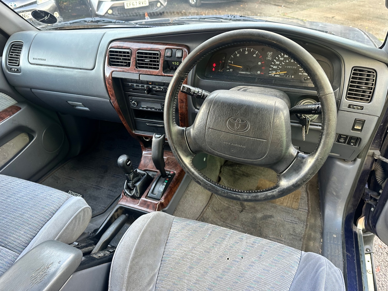 Used Toyota Hilux 2005 for sale - 76373351: Photo 6