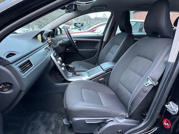 Used Volvo V70 2014 for sale - 75945947: Photo