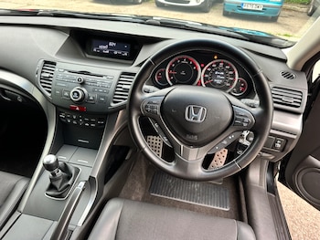 Used Honda Accord 2014 for sale - 75836705: Photo