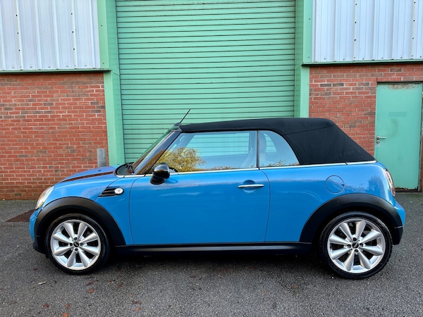 Used MINI Convertible 2014 for sale - 72888956: Photo 8