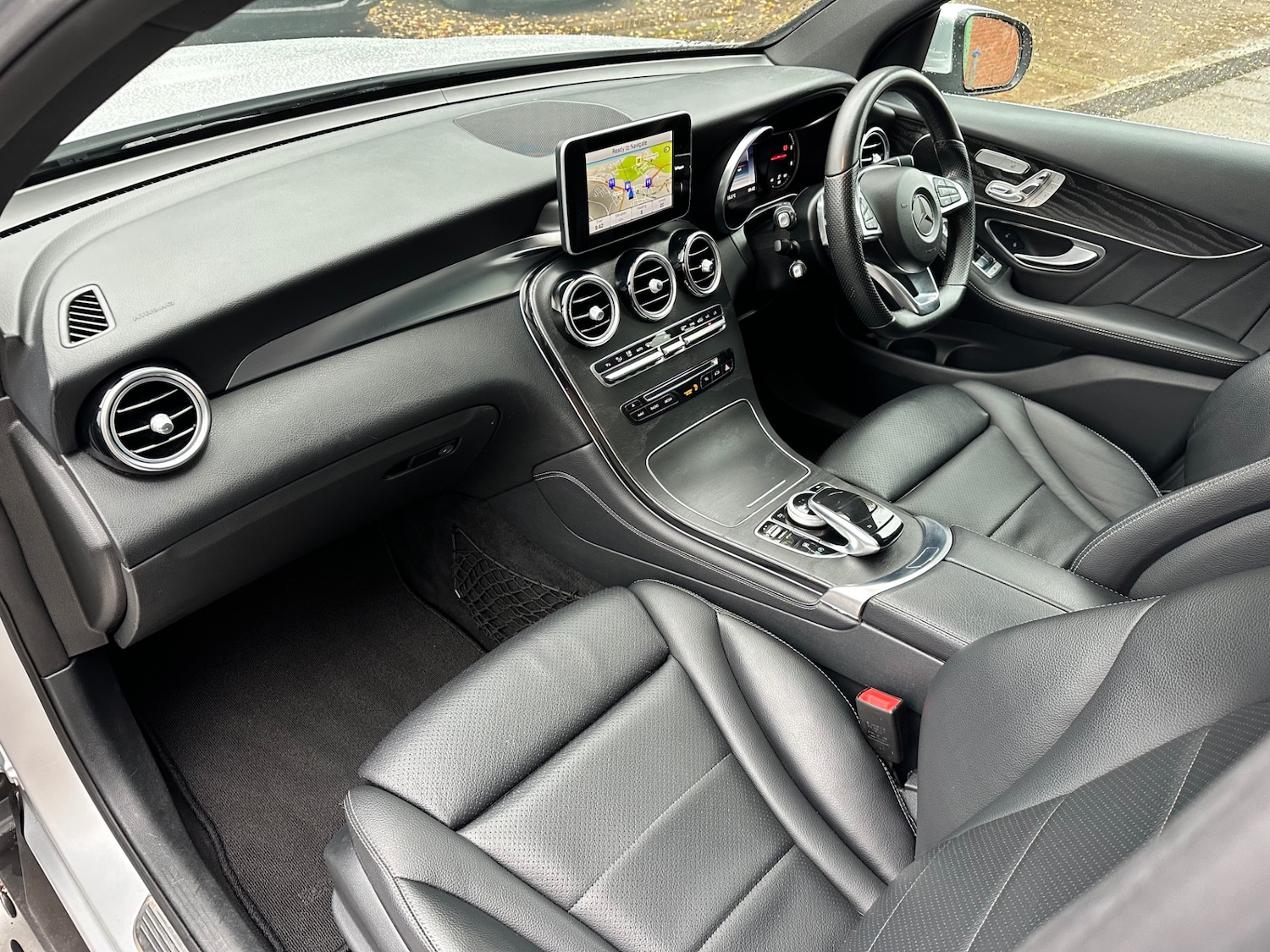 Used Mercedes-Benz GLC 2015 for sale - 76165238: Photo 17