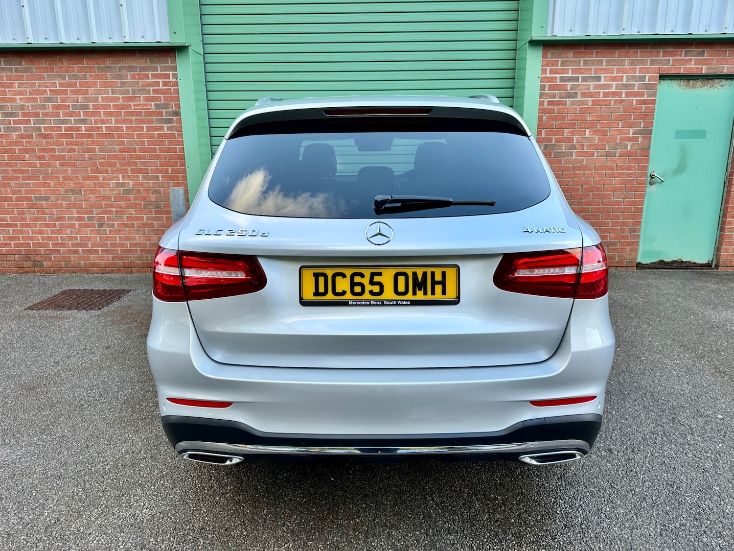 Used Mercedes-Benz GLC 2015 for sale - 76165238: Photo 8