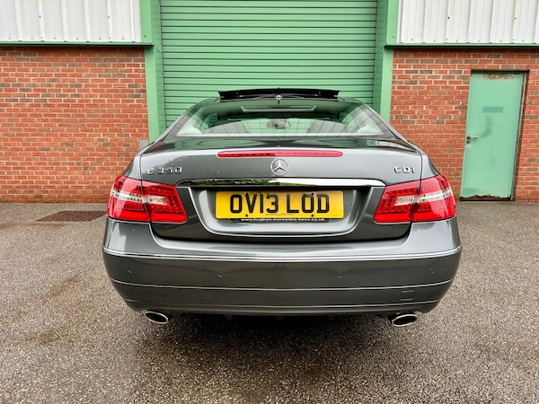 Used Mercedes-Benz E-Class 2013 for sale - 74889883: Photo 16