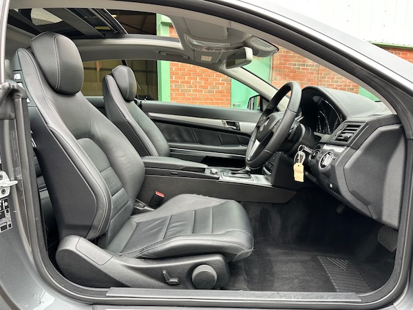 Used Mercedes-Benz E-Class 2013 for sale - 74889883: Photo 3