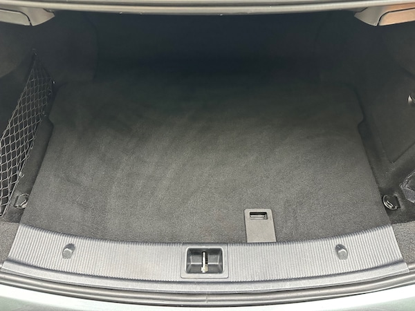 Used Mercedes-Benz E-Class 2013 for sale - 74889883: Photo 5