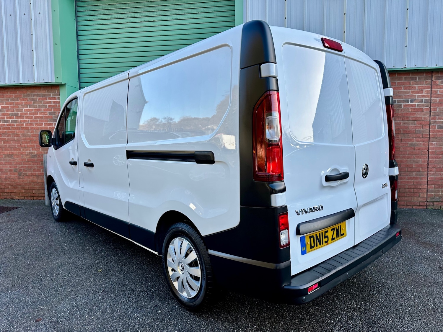 Used Vauxhall Vivaro 2015 for sale - 76751473: Photo 5