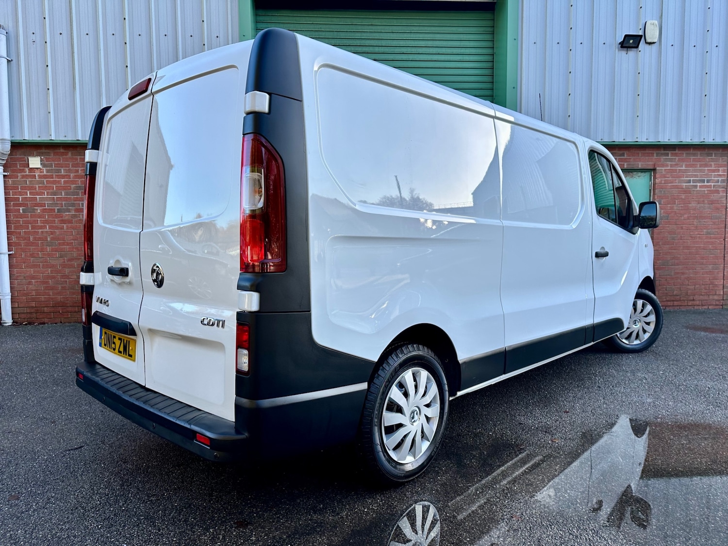Used Vauxhall Vivaro 2015 for sale - 76751473: Photo 7