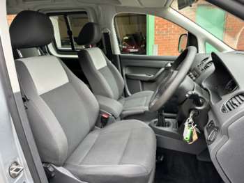 Used Volkswagen Caddy Maxi Life 2014 for sale - 74046139: Photo