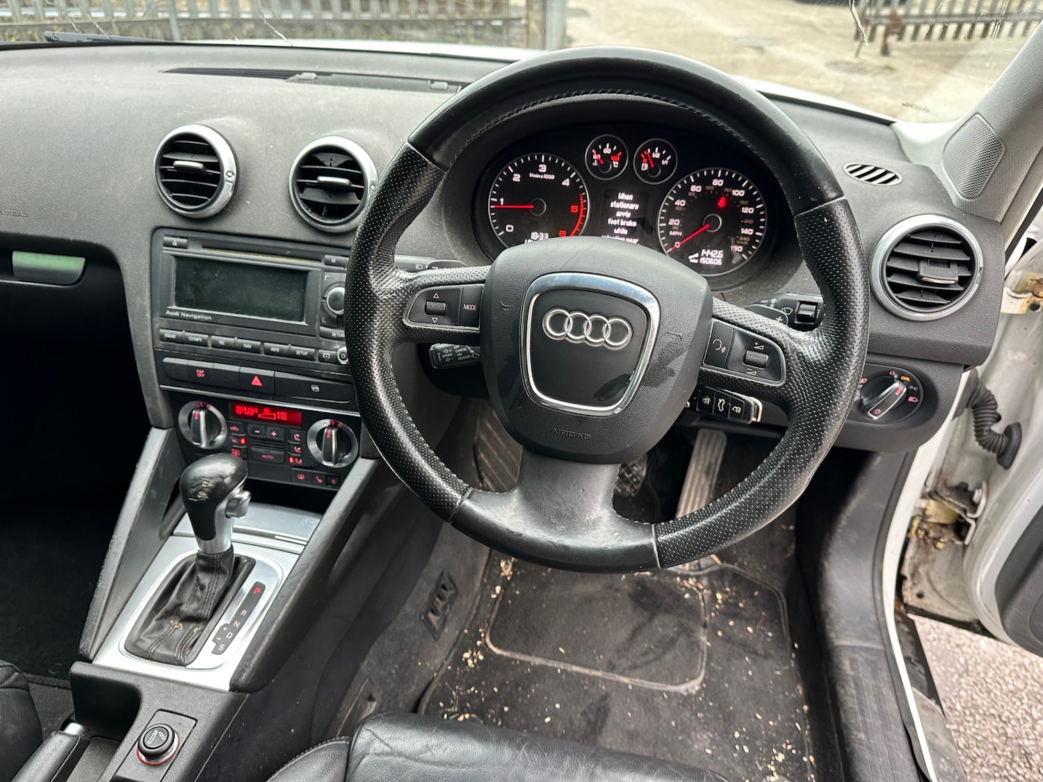Used Audi A3 2009 for sale - 78097674: Photo 2