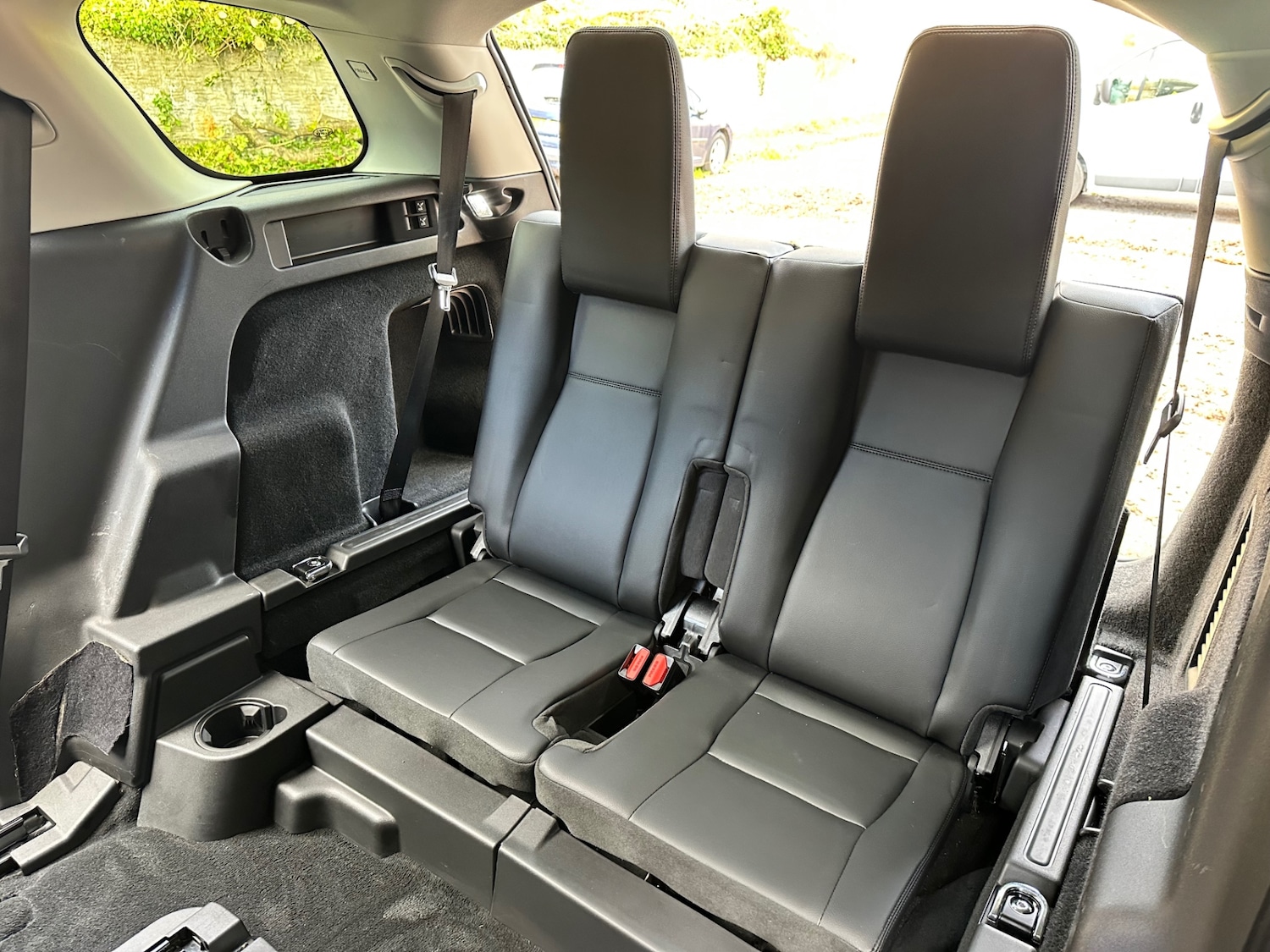 Used Land Rover Discovery Sport 2015 for sale - 77057123: Photo 15