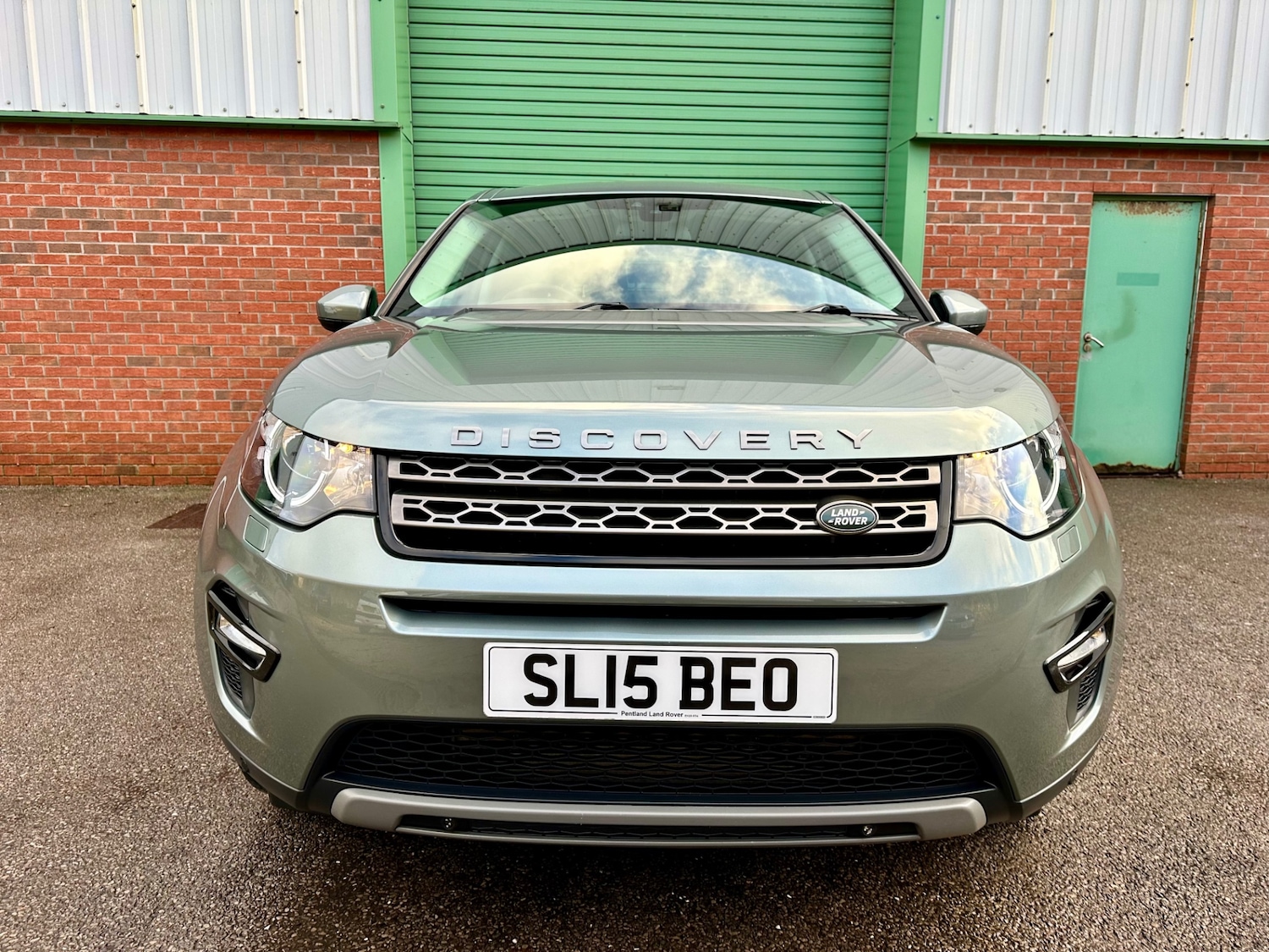 Used Land Rover Discovery Sport 2015 for sale - 77057123: Photo 16
