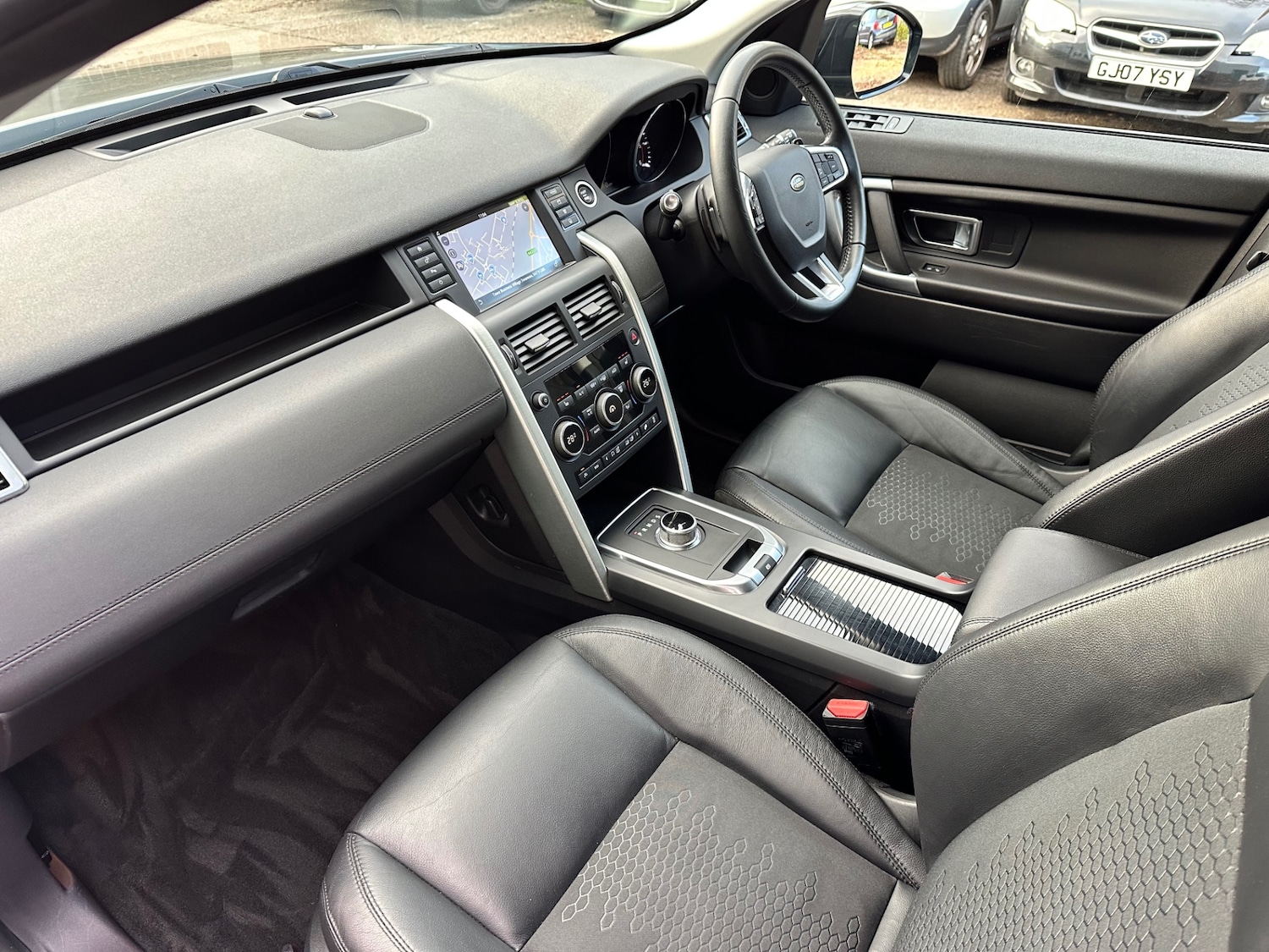 Used Land Rover Discovery Sport 2015 for sale - 77057123: Photo 18