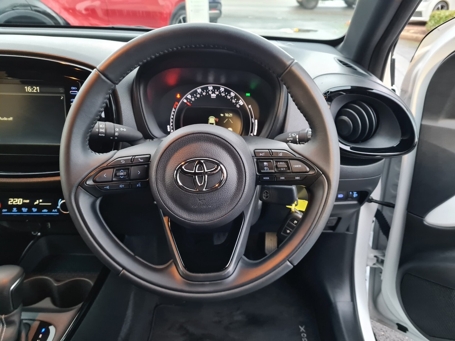 Used Toyota Aygo X 2023 for sale - 77019843: Photo 11