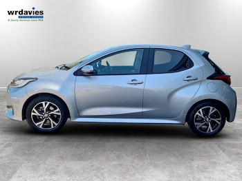 Used Toyota Yaris 2025 for sale - 79122289: Photo