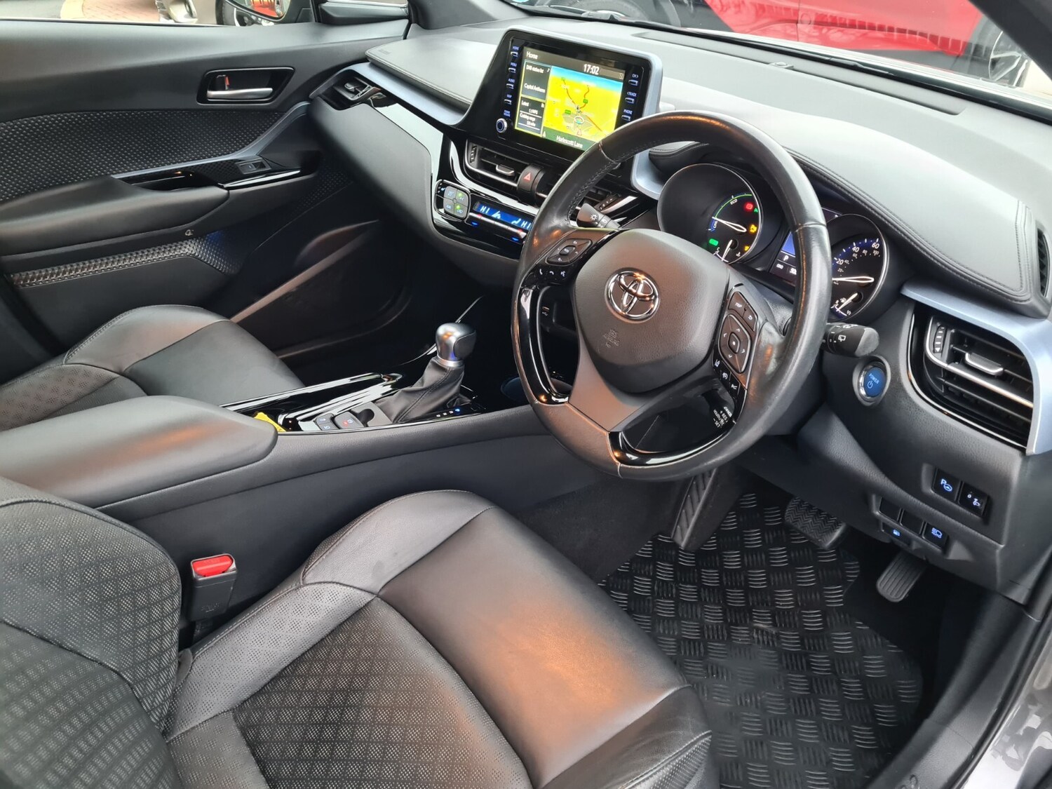 Used Toyota C-HR 2020 for sale - 77019860: Photo 9