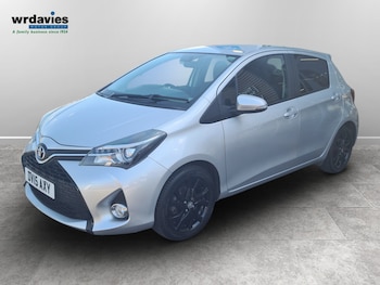 Used Toyota Yaris 2015 for sale - 79202881: Photo