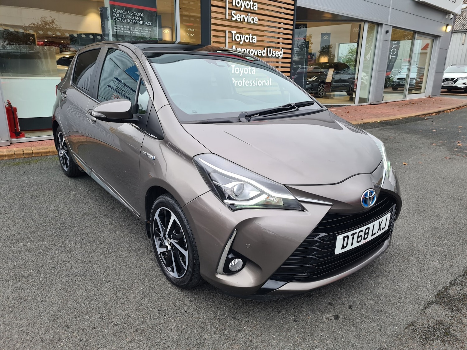 Used Toyota Yaris 2019 for sale - 76474897: Photo 1