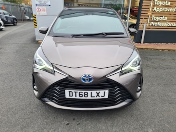 Used Toyota Yaris 2019 for sale - 76474897: Photo