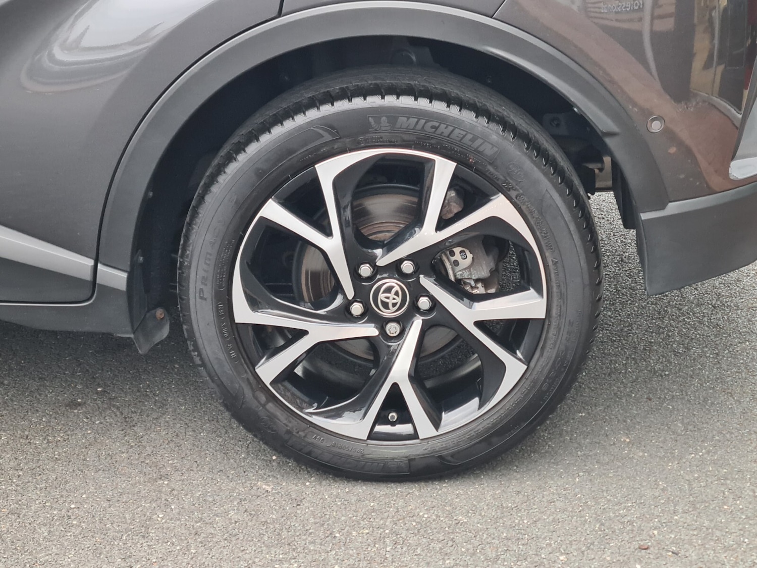 Used Toyota C-HR 2021 for sale - 77165500: Photo 5