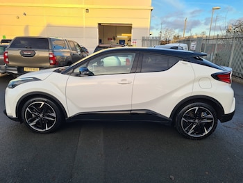Used Toyota C-HR 2022 for sale - 77193609: Photo