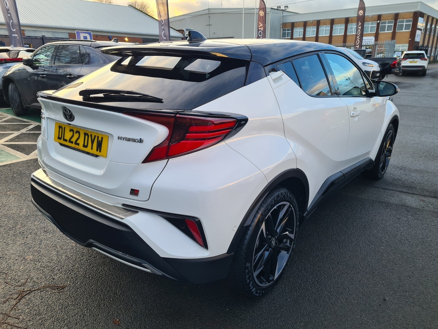 Used Toyota C-HR 2022 for sale - 77193609: Photo 7