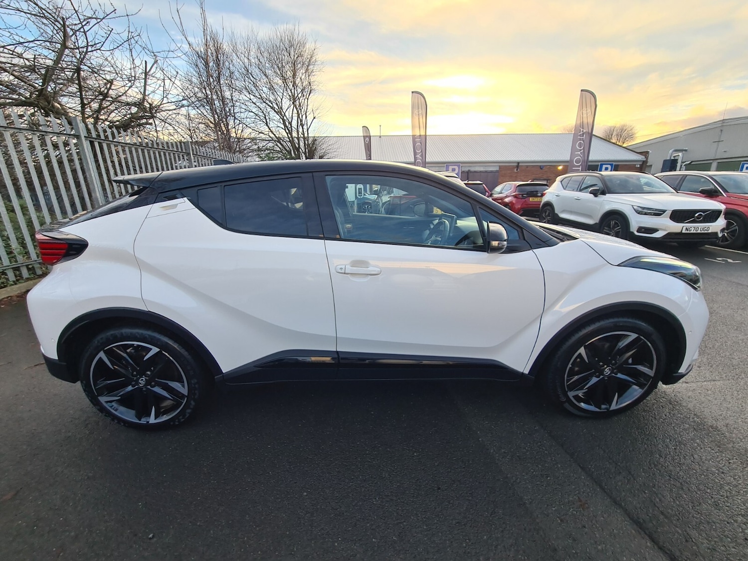 Used Toyota C-HR 2022 for sale - 77193609: Photo 8