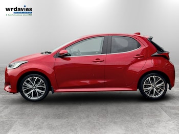 Used Toyota Yaris 2022 for sale - 78055309: Photo