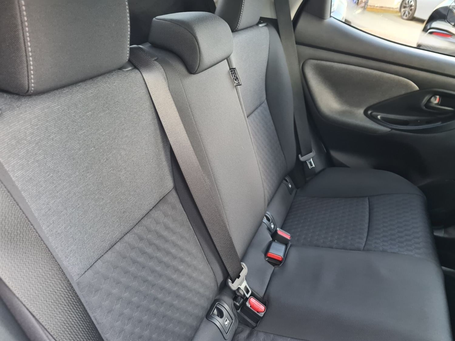 Used Toyota Yaris 2021 for sale - 76623597: Photo 17