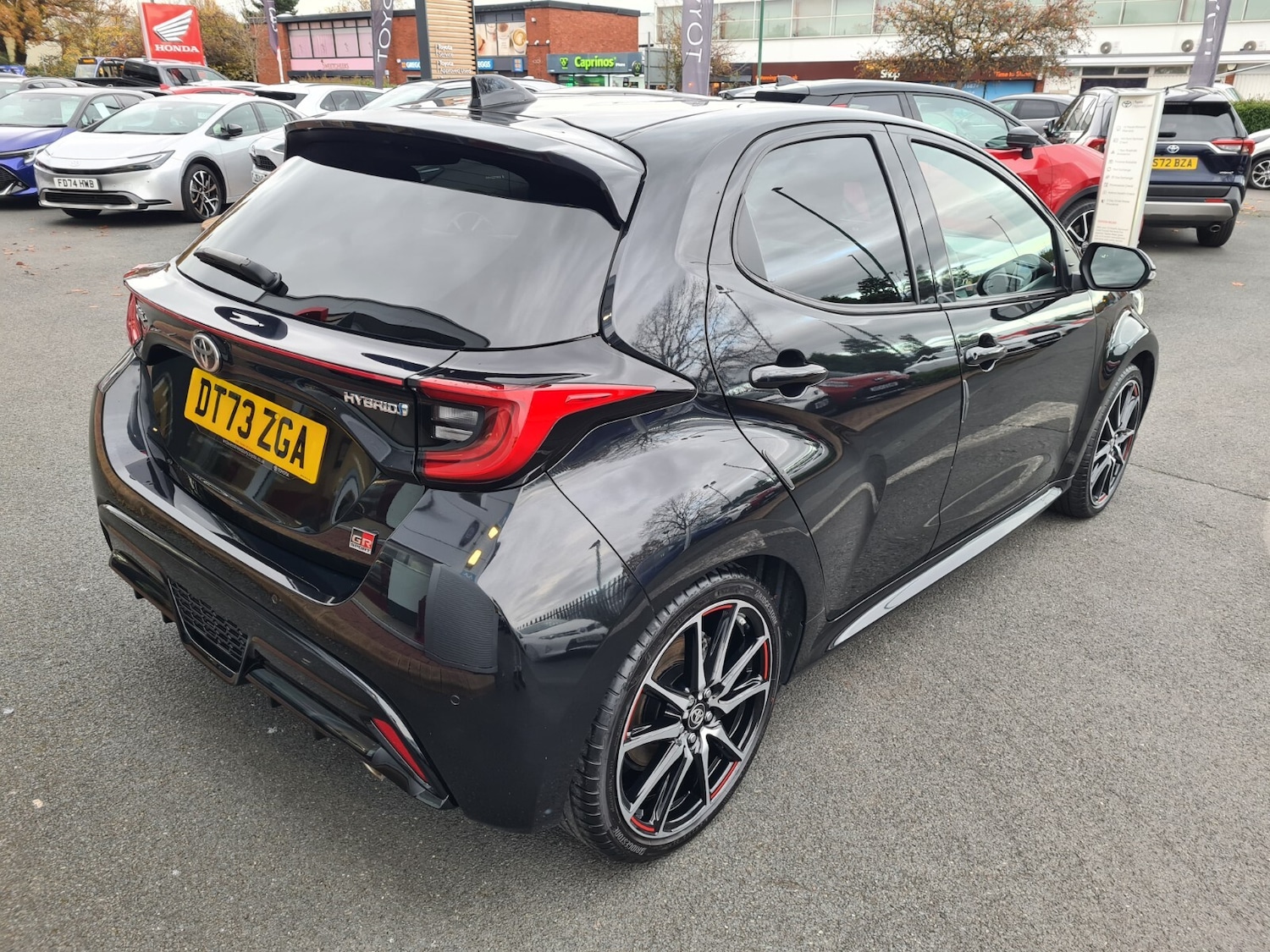 Used Toyota Yaris 2023 for sale - 76514998: Photo 7