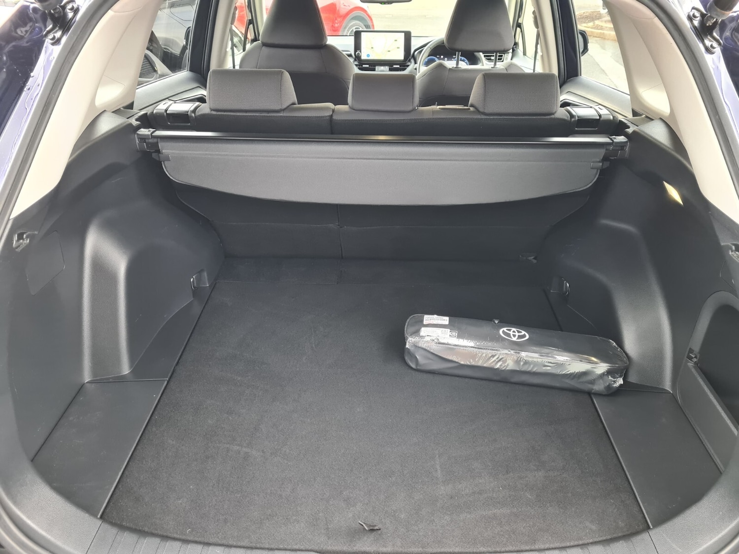 Used Toyota RAV4 2023 for sale - 76501503: Photo 20