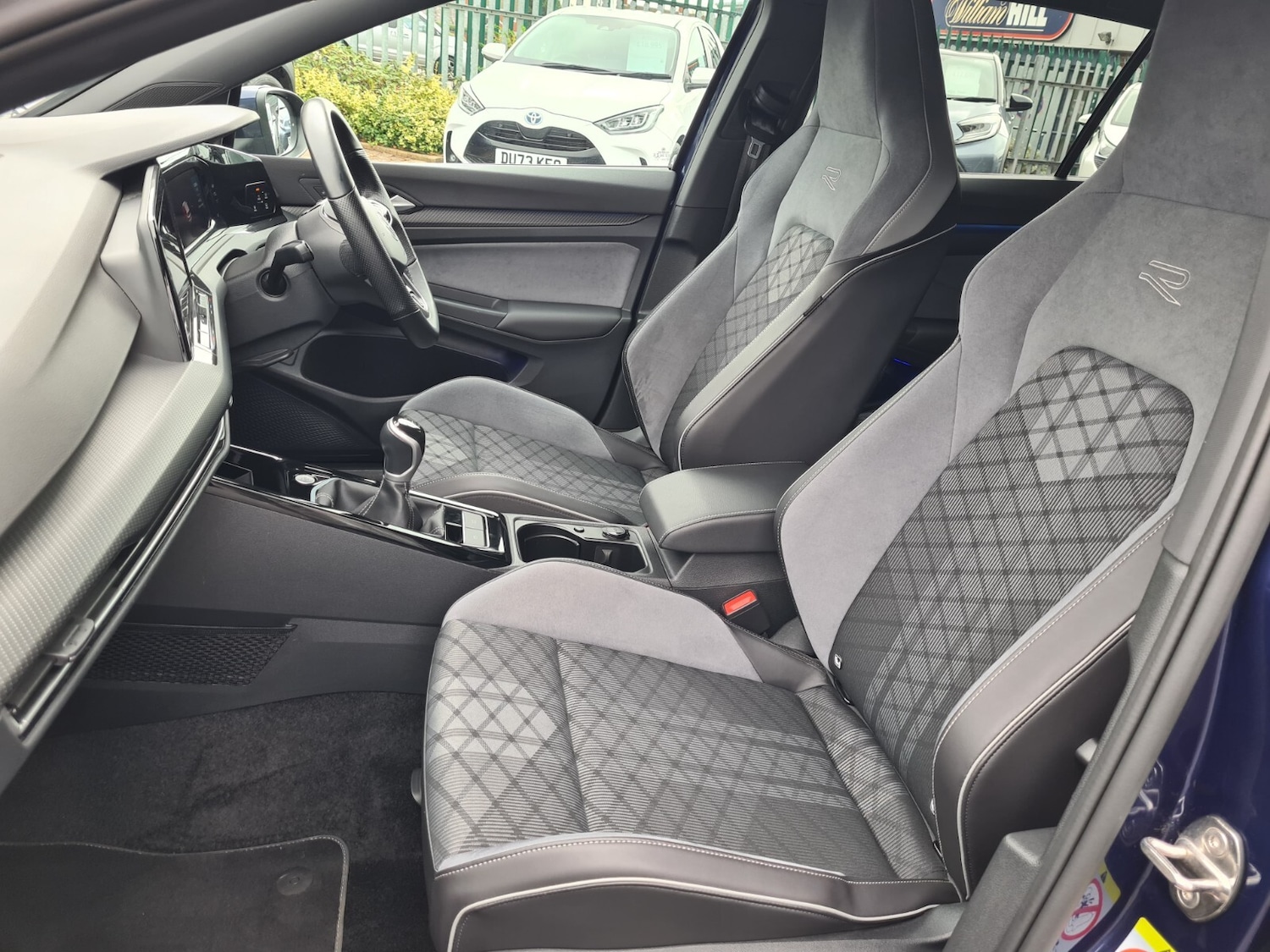 Used Volkswagen Golf 2023 for sale - 77019869: Photo 23