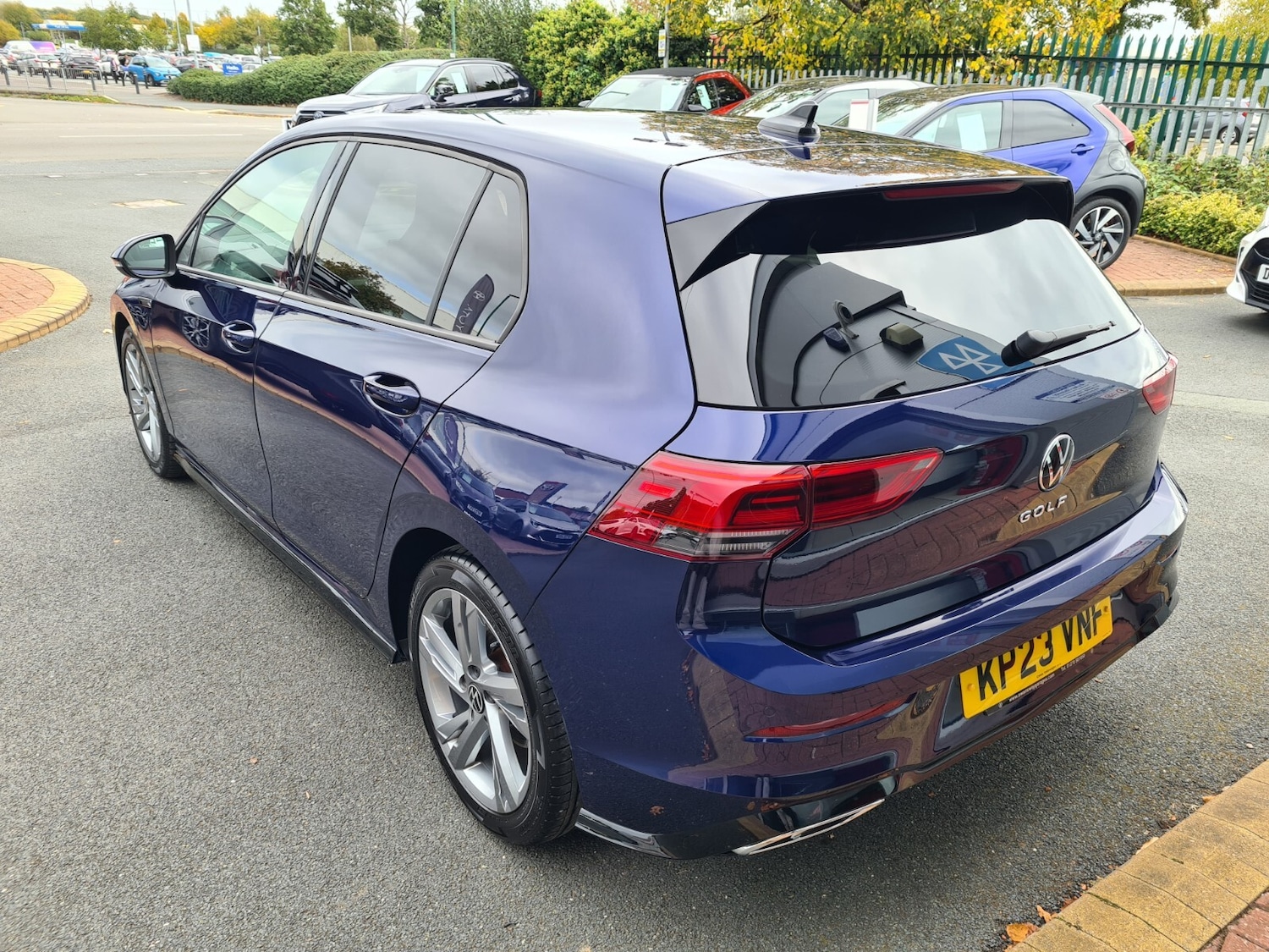 Used Volkswagen Golf 2023 for sale - 77019869: Photo 6