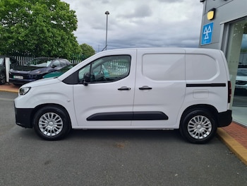 Used Toyota ProAce 2024 for sale - 78555540: Photo