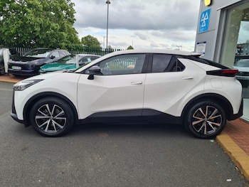 Used Toyota C-HR 2024 for sale - 79590904: Photo