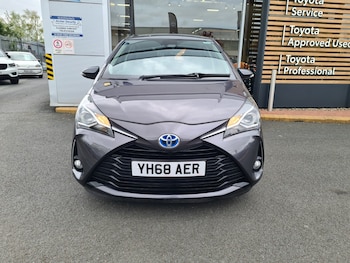 Used Toyota Yaris 2019 for sale - 78298743: Photo