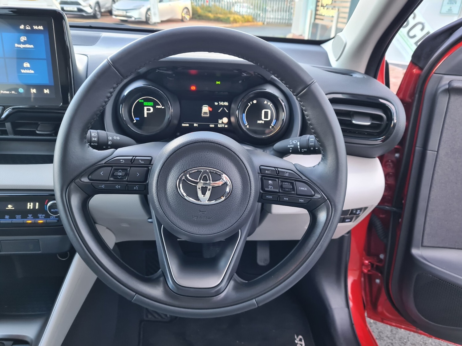 Used Toyota Yaris 2023 for sale - 77165552: Photo 11