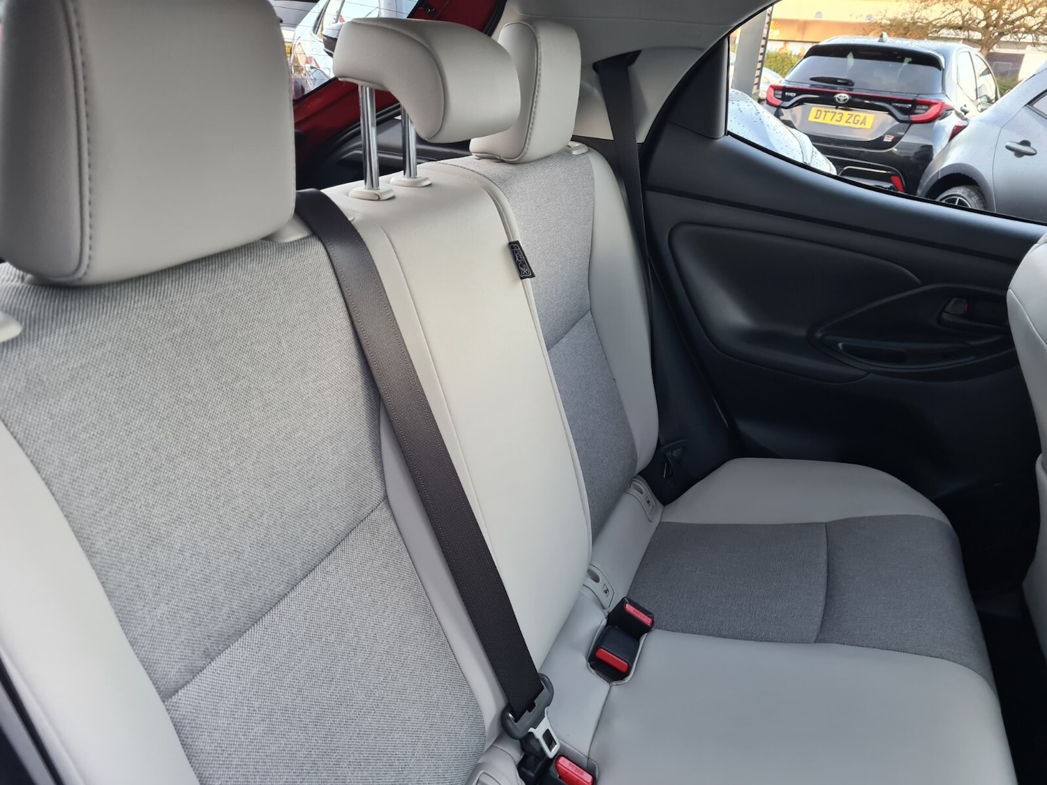 Used Toyota Yaris 2023 for sale - 77165552: Photo 17