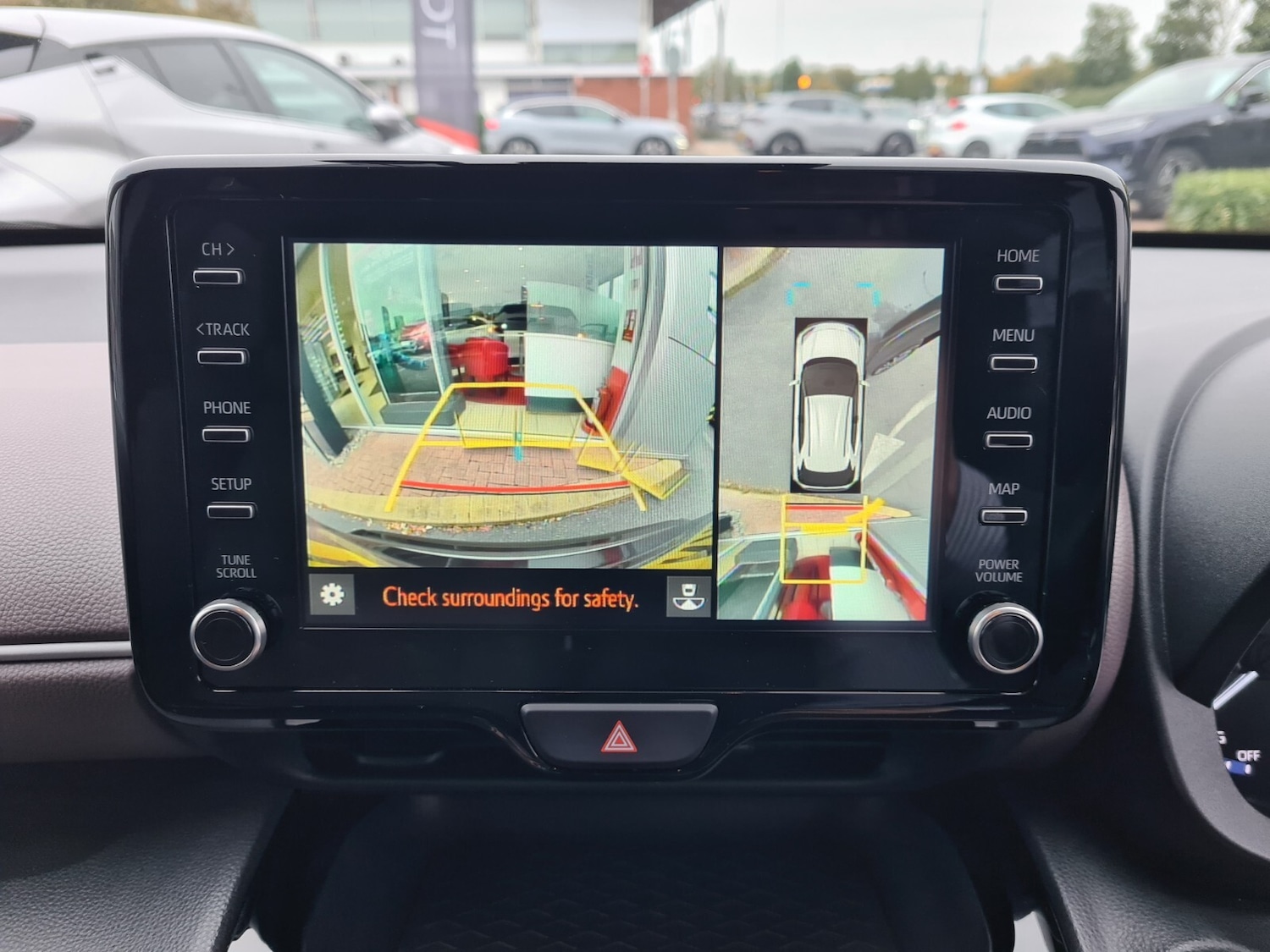 Used Toyota Yaris Cross 2023 for sale - 76302285: Photo 14