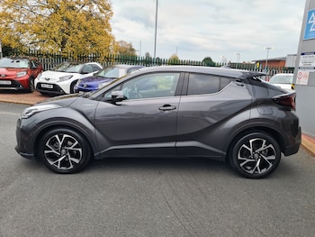 Used Toyota C-HR 2021 for sale - 77717883: Photo