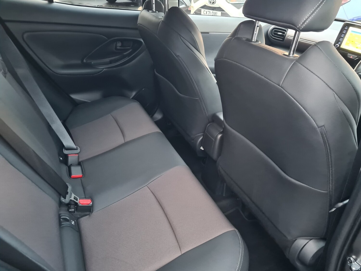 Used Toyota Yaris Cross 2023 for sale - 76315797: Photo 18